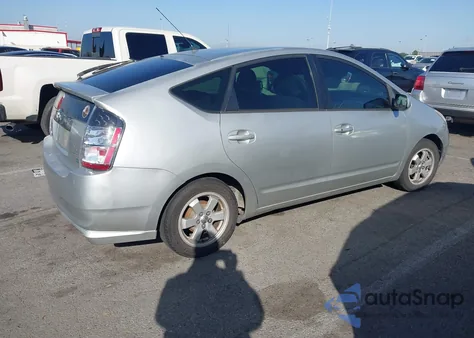 2005 Toyota Prius из США, поврежденный, VIN JTDKB20U553010000
